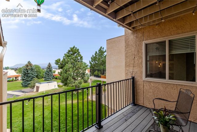 372 Mission Hill Way, Colorado Springs, CO 80921