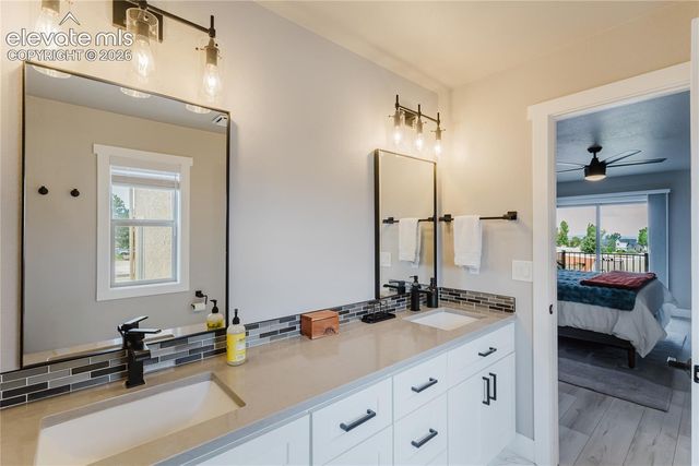 372 Mission Hill Way, Colorado Springs, CO 80921