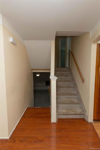 2720 Merelus Drive, Waterford Charter Township, MI 48329
