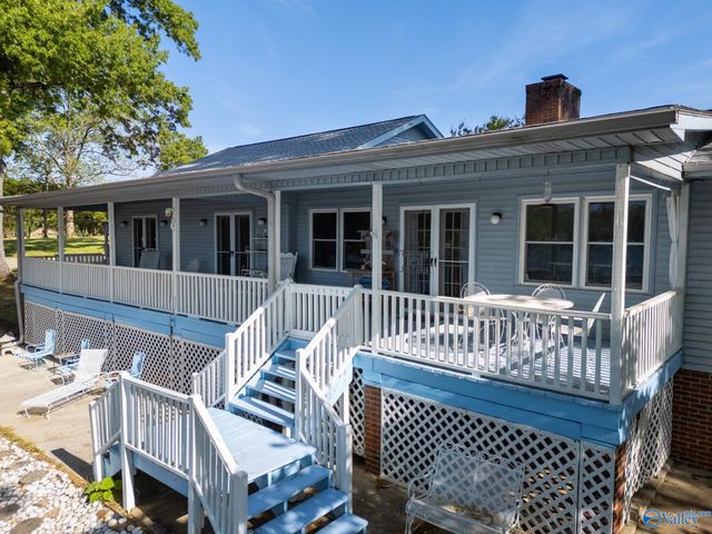 17900 Lakeside Estates Road, Athens, AL 35614