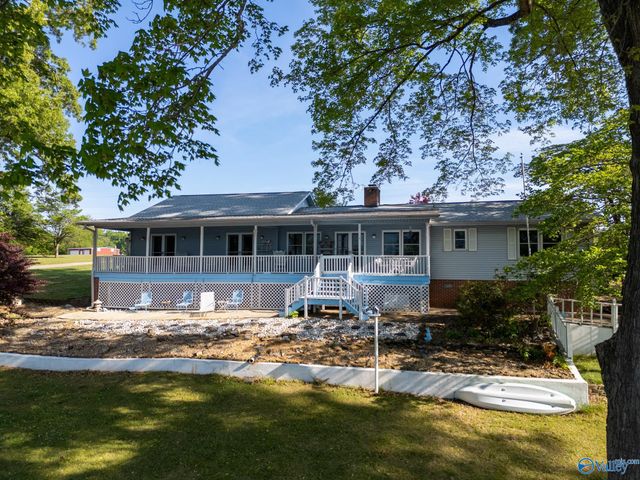 17900 Lakeside Estates Road, Athens, AL 35614