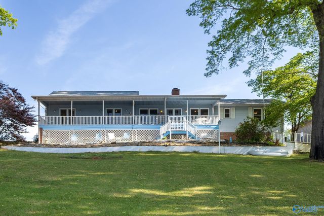 17900 Lakeside Estates Road, Athens, AL 35614