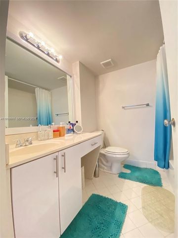 1350 SE 3rd Ave 212, Dania Beach, FL 33004