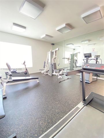 1350 SE 3rd Ave 212, Dania Beach, FL 33004