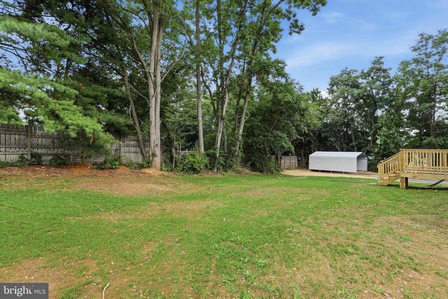 109 W MAIN STREET, Fayetteville, PA 17222