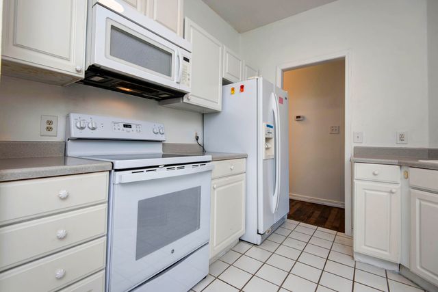 420 Amanda Road, Ridgedale, MO 65739