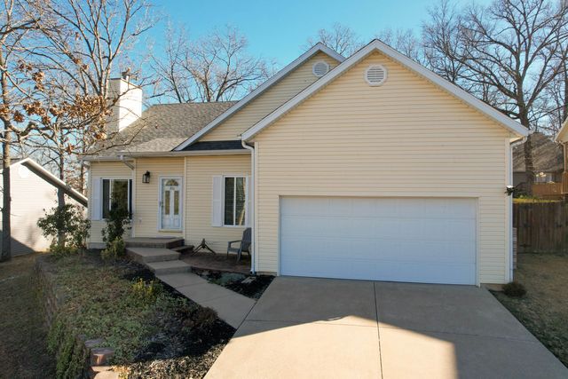 420 Amanda Road, Ridgedale, MO 65739