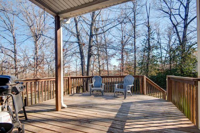 420 Amanda Road, Ridgedale, MO 65739