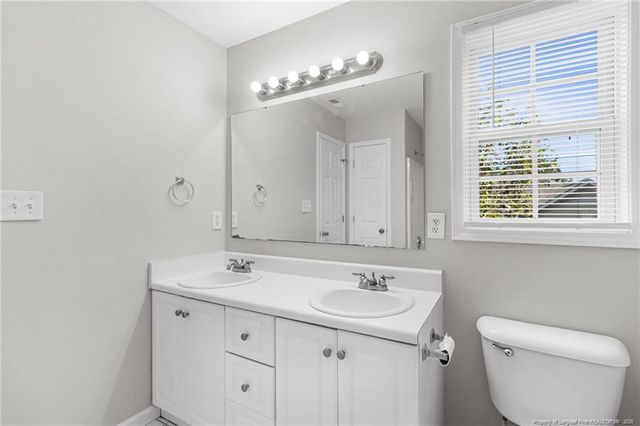 4129 Batesburg Drive, Hope Mills, NC 28348