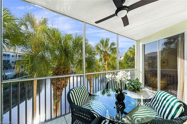 7638 Pebble Creek CIR 4-202, Naples, FL 34108