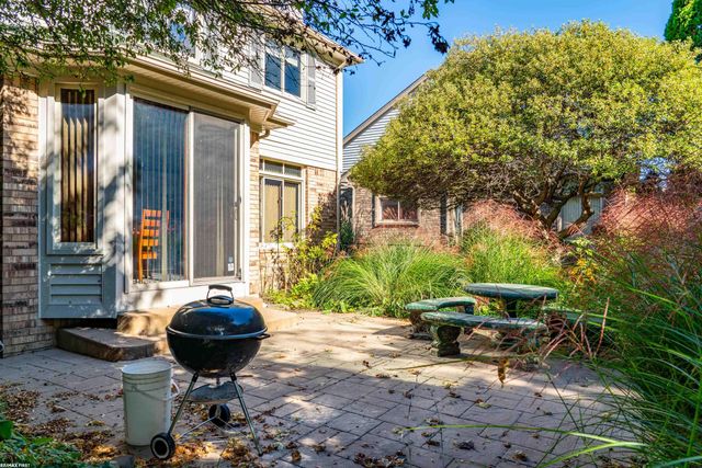 4134 Vera Court, Sterling Heights, MI 48310