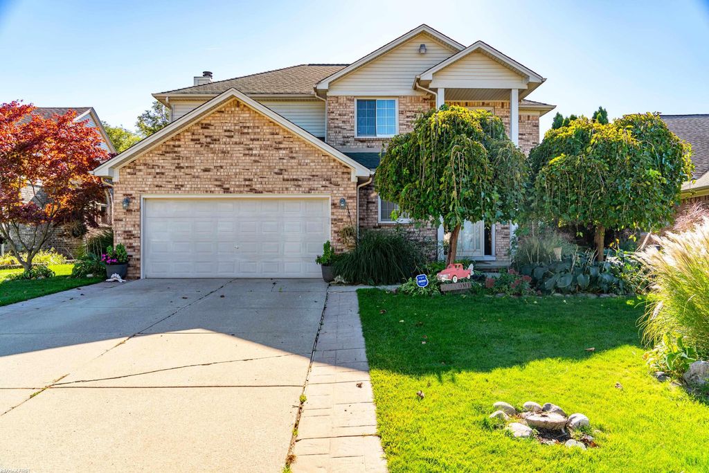 4134 Vera Court, Sterling Heights, MI 48310