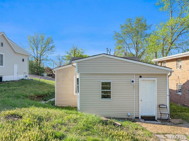 317 E Sand Street, Pacific, MO 63069