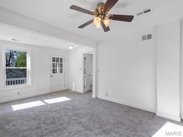 317 E Sand Street, Pacific, MO 63069