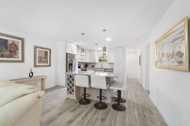 717 S Us Highway 1 505, Jupiter, FL 33477
