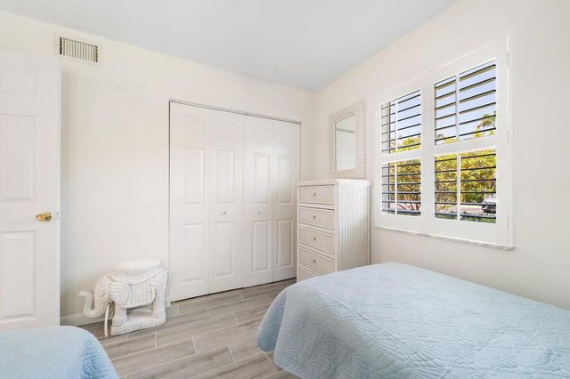 717 S Us Highway 1 505, Jupiter, FL 33477