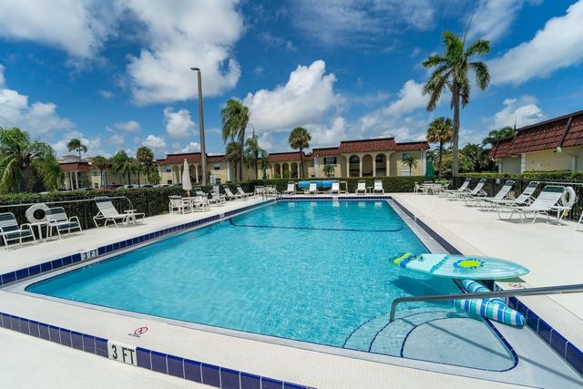 717 S Us Highway 1 505, Jupiter, FL 33477
