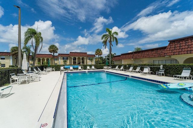717 S Us Highway 1 505, Jupiter, FL 33477