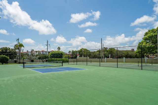 717 S Us Highway 1 505, Jupiter, FL 33477
