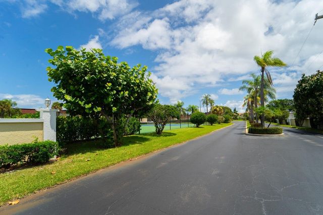 717 S Us Highway 1 505, Jupiter, FL 33477