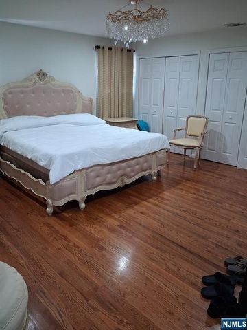 437-439 Buffalo Avenue, Paterson, NJ 07503