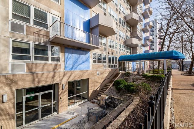 210 N 17th Street 1011, St Louis, MO 63103