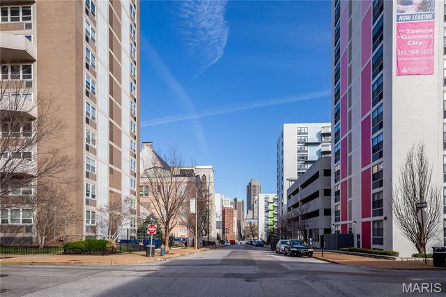 210 N 17th Street 1011, St Louis, MO 63103