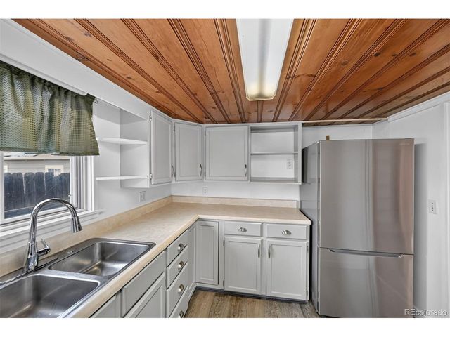 1027 S Quitman St, Denver, CO 80219