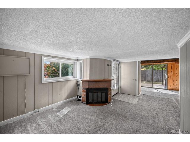 1027 S Quitman St, Denver, CO 80219