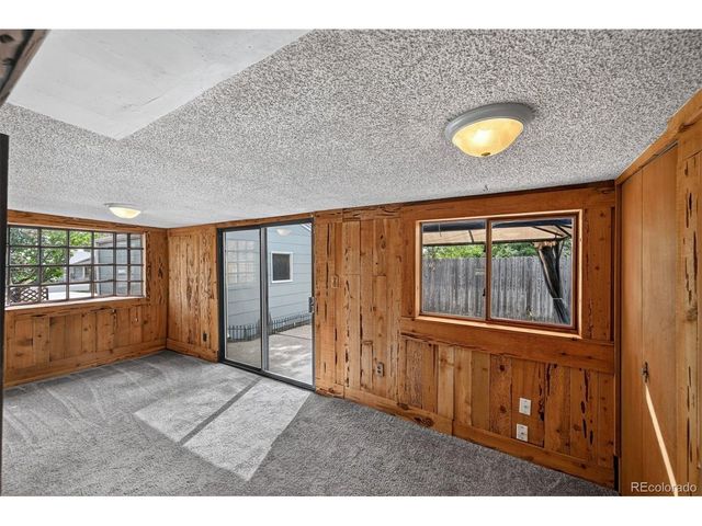 1027 S Quitman St, Denver, CO 80219