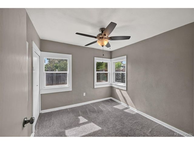 1027 S Quitman St, Denver, CO 80219
