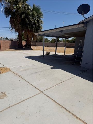 904 Vaughn St. Street, Las Vegas, NV 89101