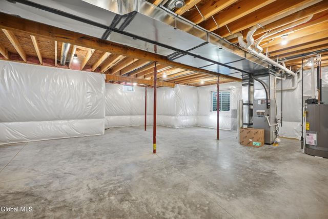 1 Welding Way, Colonie, NY 12047