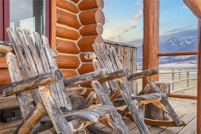 59 Bitterroot Trail, Livingston, MT 59047