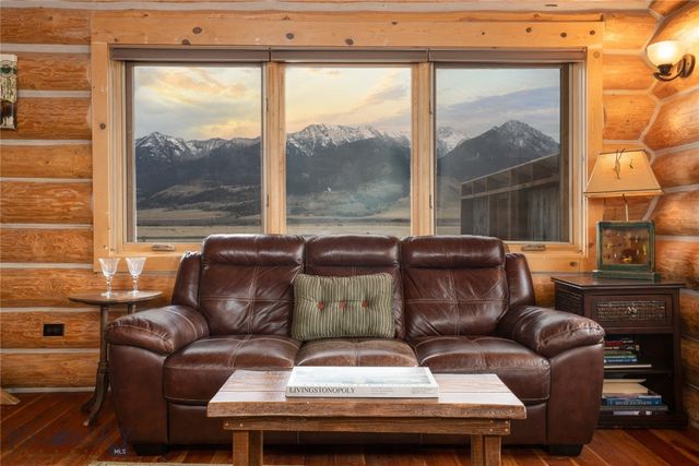 59 Bitterroot Trail, Livingston, MT 59047