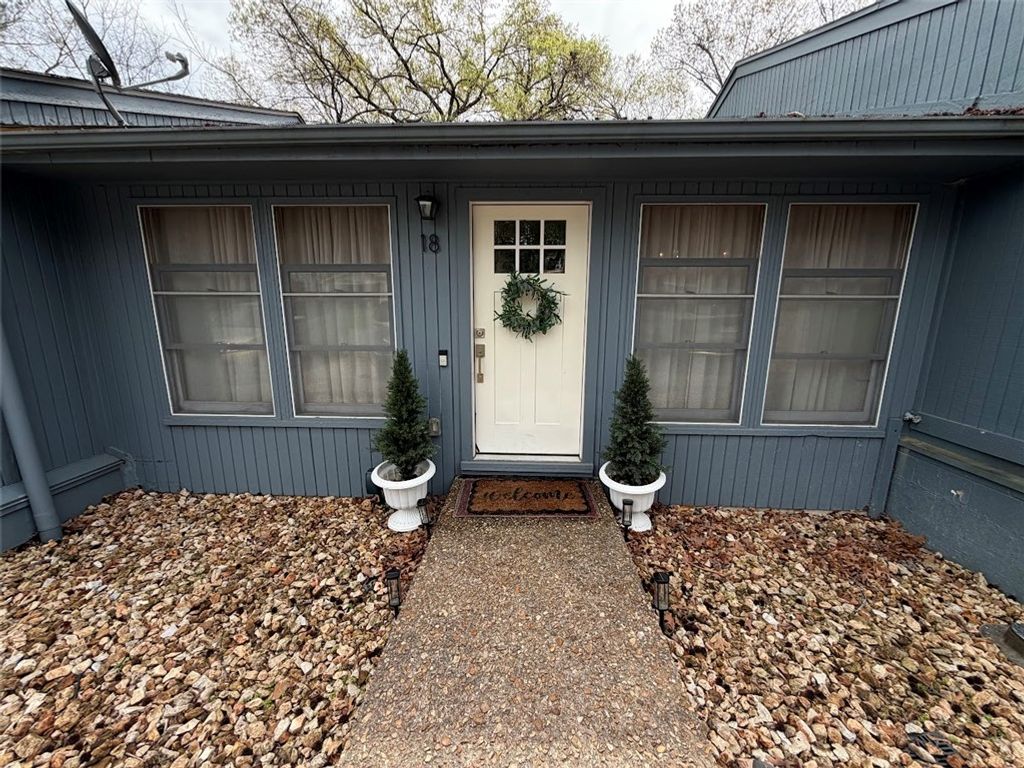 18 Dogwood Drive, Bella Vista, AR 72715