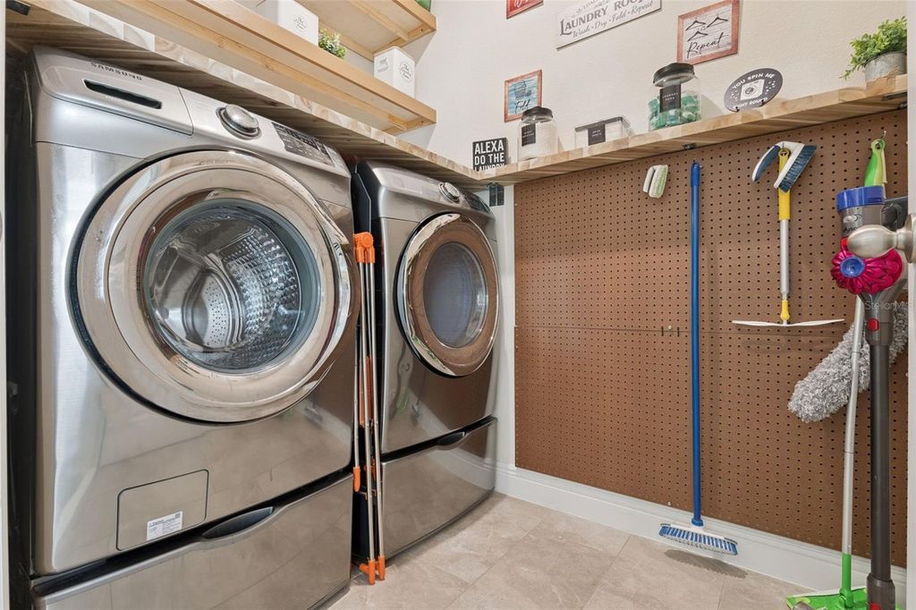 Image 29 of property listing at 9360 MEADOW HUNT WAY, Winter Garden, FL 34787