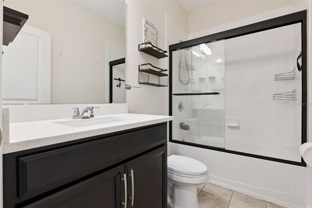 Image 30 of property listing at 9360 MEADOW HUNT WAY, Winter Garden, FL 34787