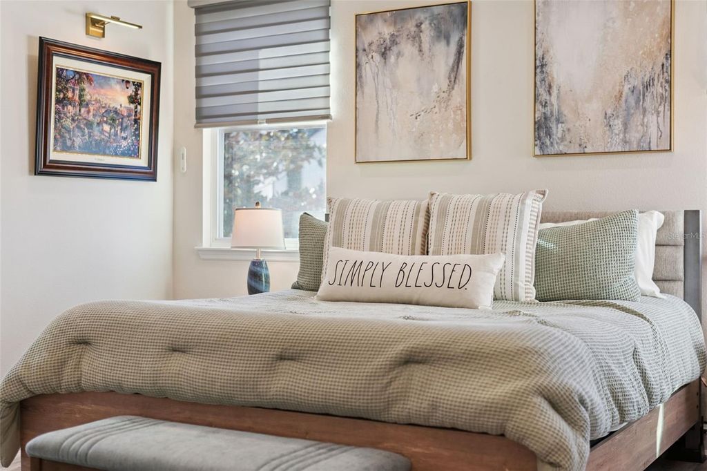 Image 36 of property listing at 9360 MEADOW HUNT WAY, Winter Garden, FL 34787