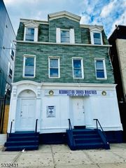 26 Irvine Turner Blvd, Newark City, NJ 07103