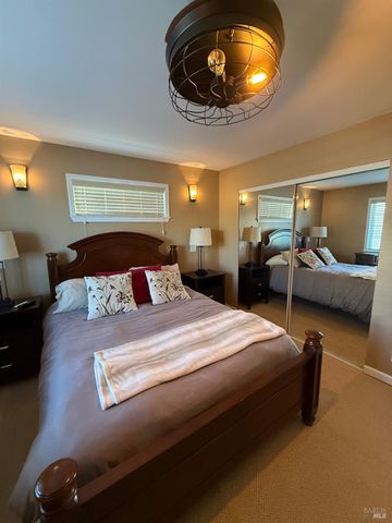 136 Berryessa Dr, Napa, CA 94558