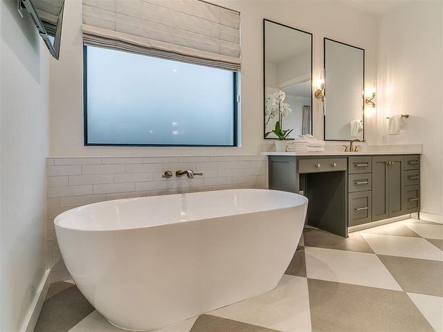 15024 Annecy Boulevard, Oklahoma City, OK 73142