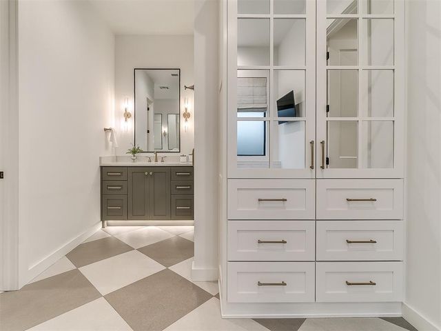 15024 Annecy Boulevard, Oklahoma City, OK 73142