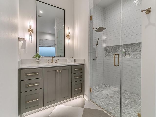 15024 Annecy Boulevard, Oklahoma City, OK 73142