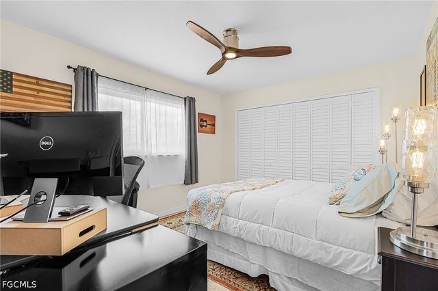 1205 NE 11th TER, Cape Coral, FL 33909