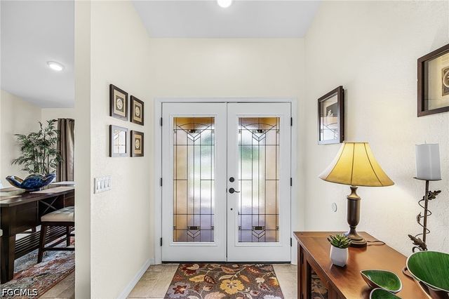 1205 NE 11th TER, Cape Coral, FL 33909