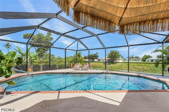1205 NE 11th TER, Cape Coral, FL 33909
