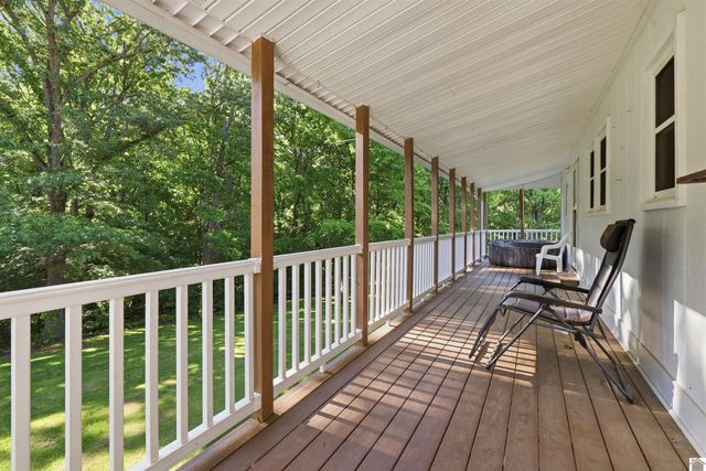 1130 Wright Road, Murray, KY 42071