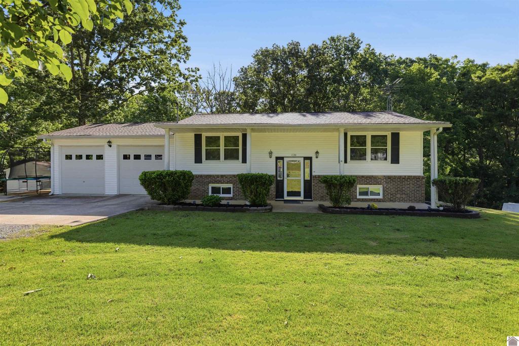 1130 Wright Road, Murray, KY 42071