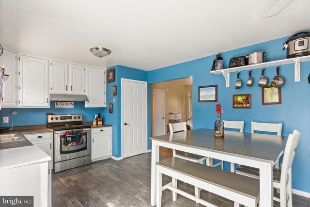 3000 BREEZEWOOD LN, Hampstead, MD 21074